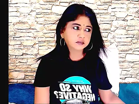 IndianPleasurez1 online show from 11-11-25, 05:52