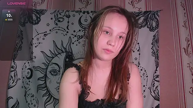 Thighswithspikes online show from 12-20-25, 08:39