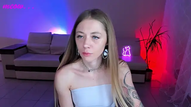 SweetMeeow online show from 11-14-25, 03:10