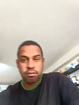 elnegro707070 online show from 10-13-25, 11:12
