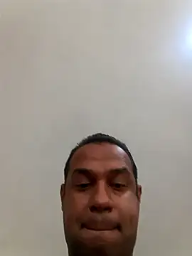 elnegro707070 online show from 10-27-25, 11:11