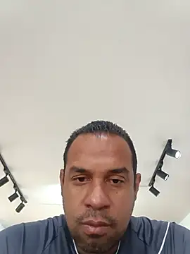 elnegro707070 online show from 10-23-25, 11:09