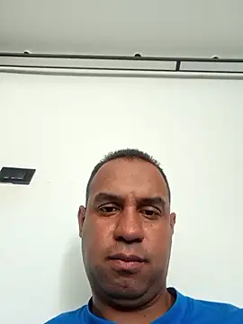 elnegro707070 online show from 01-06-26, 05:50