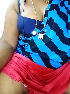 Snapshot of tamiltady chatting on 09-26-25, 11:00 tamiltady online show from 09-26-25, 11:00