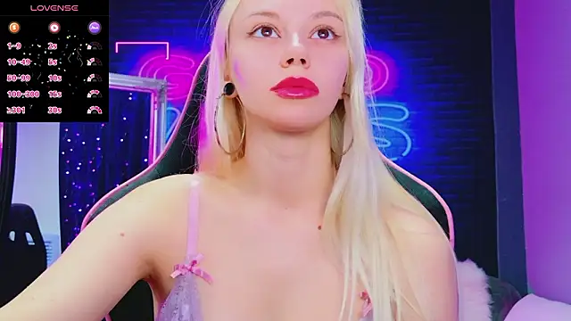 AlessiaCroft online show from 03-19-26, 05:07