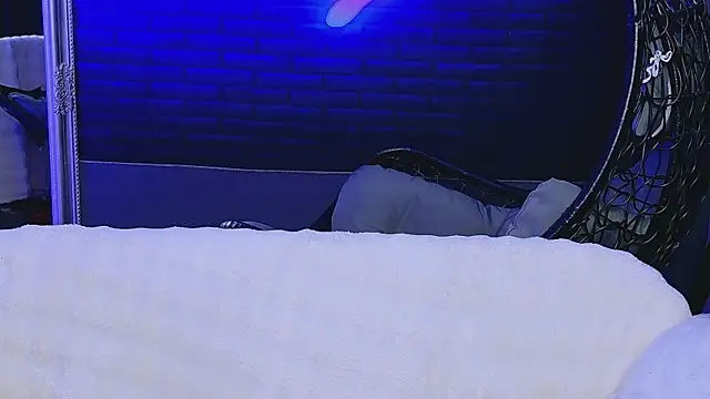 AlessiaCroft online show from 04-01-26, 04:14