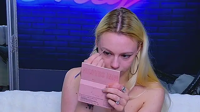 AlessiaCroft online show from 04-09-26, 04:14