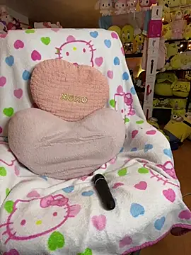 w3tkittty online show from 06-03-26, 06:47