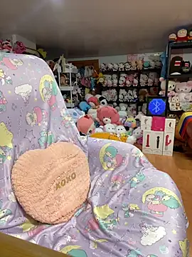 w3tkittty online show from 10-22-25, 11:58