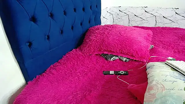 karolay su online show from 12-03-25, 04:13