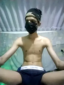 Snapshot of HannanKhan25 chatting on 03-03-26, 07:10 HannanKhan25 online show from 03-03-26, 07:10