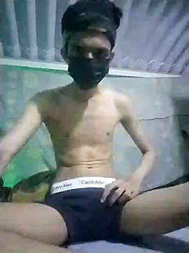 Snapshot of HannanKhan25 chatting on 10-05-25, 07:15 HannanKhan25 online show from 10-05-25, 07:15