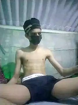 Snapshot of HannanKhan25 chatting on 10-04-25, 08:21 HannanKhan25 online show from 10-04-25, 08:21
