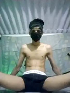 Snapshot of HannanKhan25 chatting on 02-24-26, 07:48 HannanKhan25 online show from 02-24-26, 07:48