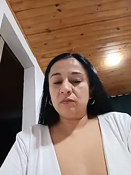 Snapshot of MELODY__06 chatting on 07-14-26, 02:05 MELODY 06 online show from 07-14-26, 02:05