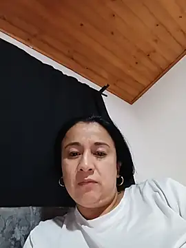 Snapshot of MELODY__06 chatting on 07-11-26, 03:07 MELODY 06 online show from 07-11-26, 03:07