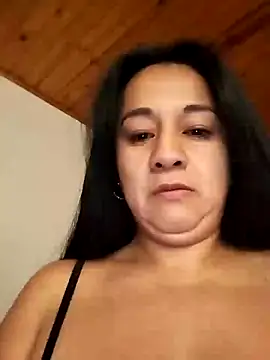 Snapshot of MELODY__06 chatting on 05-11-26, 11:44 MELODY 06 online show from 05-11-26, 11:44