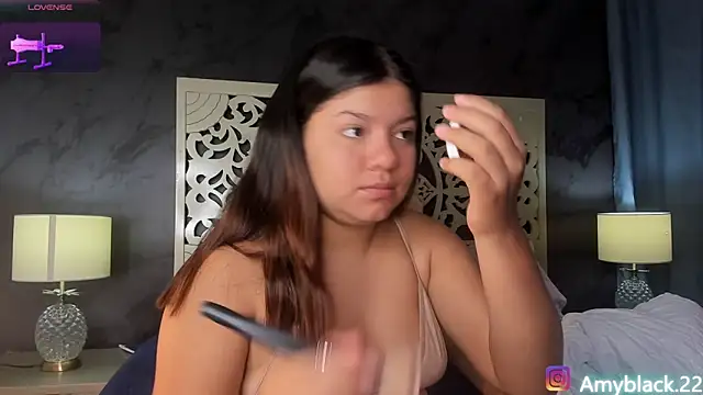 Amyblack   online show from 10-23-25, 01:04