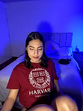 Snapshot of Nani_rosse_ chatting on 09-14-25, 12:11 Nani rosse online show from 09-14-25, 12:11