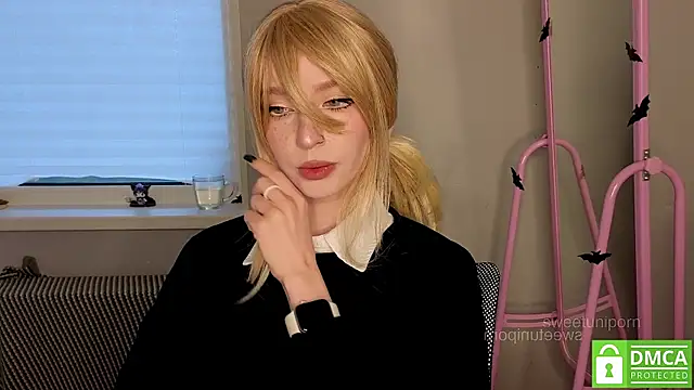 sweetuniporn online show from 11-23-25, 09:52