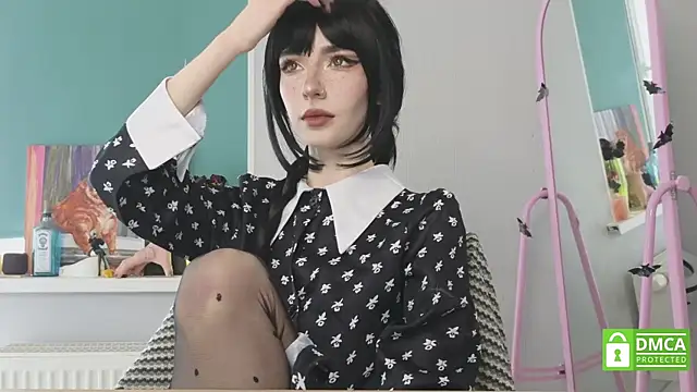 sweetuniporn online show from 04-15-26, 09:48