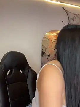 Kariina  69 online show from 10-26-25, 03:07