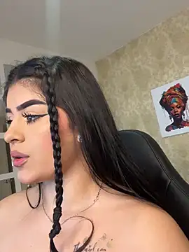 Kariina  69 online show from 10-29-25, 01:15