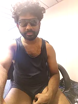 UrbanUtopia online show from 04-15-26, 07:51