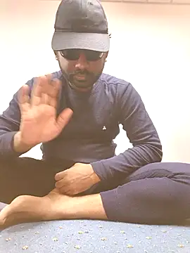 UrbanUtopia online show from 02-16-26, 05:44