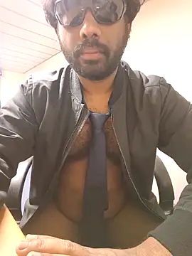 UrbanUtopia online show from 04-15-26, 12:27