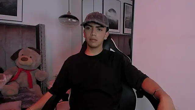 Niick Twink online show from 09-19-25, 07:40