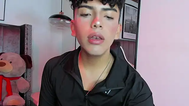 Niick Twink online show from 09-15-25, 07:36