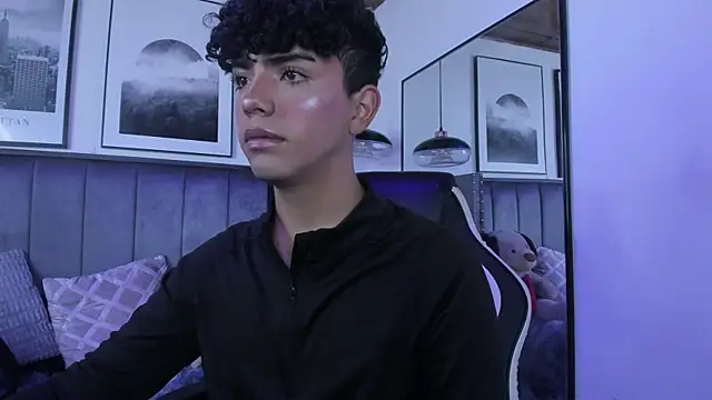 Niick Twink online show from 09-25-25, 07:42