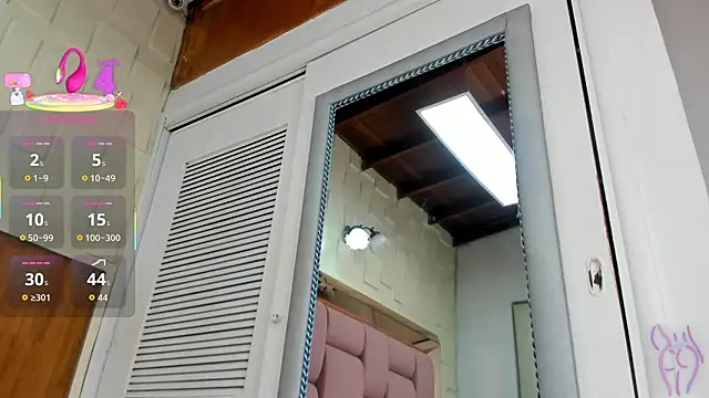 sophiaarenas online show from 02-03-26, 12:10