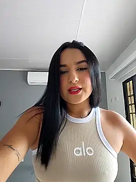 Snapshot of Rosa_Warreen_ chatting on 09-18-25, 12:52 Rosa Warreen online show from 09-18-25, 12:52