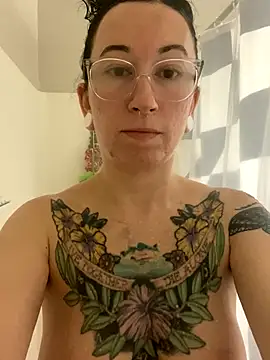 Lillith66 online show from 11-13-25, 10:57