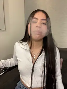 Cristina pinkk online show from 11-19-25, 04:34