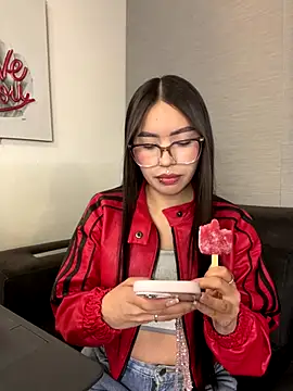 Cristina pinkk online show from 12-02-25, 12:55