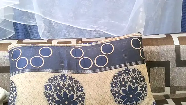 Evalivehere online show from 03-30-26, 04:41