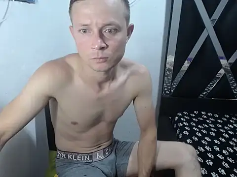 Snapshot of hot_mann11 chatting on 10-19-25, 09:28 hot mann11 online show from 10-19-25, 09:28