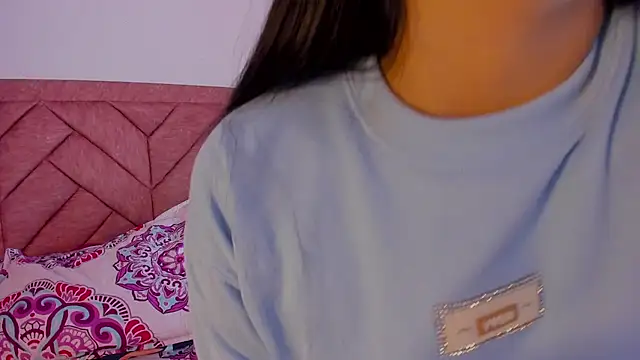 mialeia01 online show from 09-24-25, 08:37