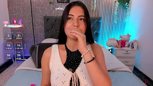 mialeia01 online show from 03-07-26, 07:52