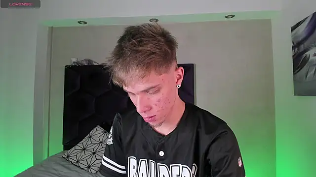 Robbin Blaze online show from 03-27-26, 04:32