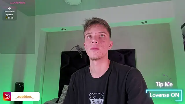 Robbin Blaze online show from 03-28-26, 04:57