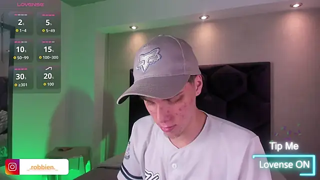 Robbin Blaze online show from 04-13-26, 04:27