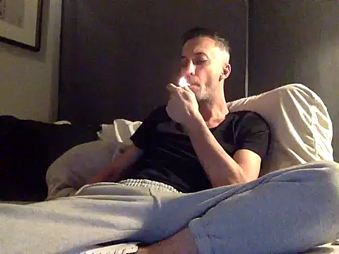 who am i x404 online show from 01-06-26, 07:51