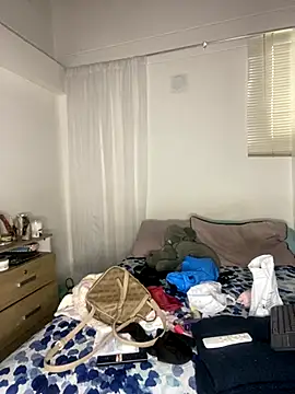 Mia  Gray online show from 11-30-25, 08:09