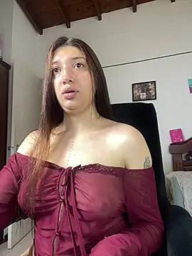 Snapshot of Mia__Gray chatting on 07-25-26, 05:08 Mia Gray online show from 07-25-26, 05:08