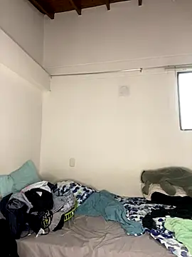 Mia  Gray online show from 12-16-25, 07:07