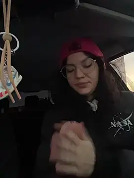 MeekyRich online show from 11-29-25, 02:01